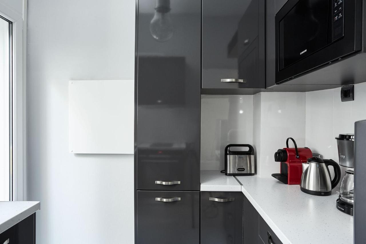 Charming Studio Apartment أثينا المظهر الخارجي الصورة